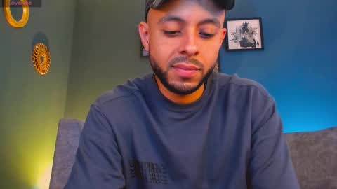 daniel_kingxxx online show from March 28, 2:06 pm