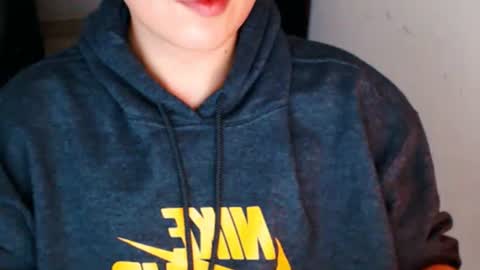 daniel_ruis16 online show from December 28, 3:27 pm