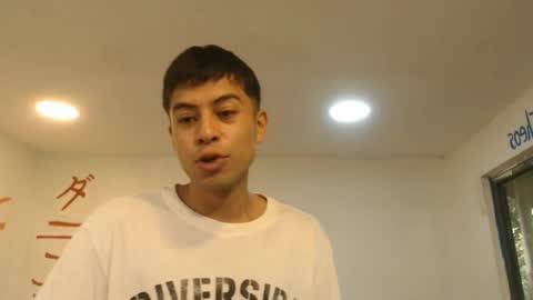 danielitopapii online show from August 8, 1:51 pm