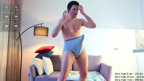 danny__magic online show from February 27, 1:01 pm