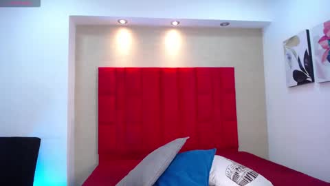 Danny online show from December 14, 1:18 pm