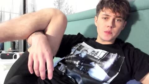 danny online show from December 22, 1:55 pm