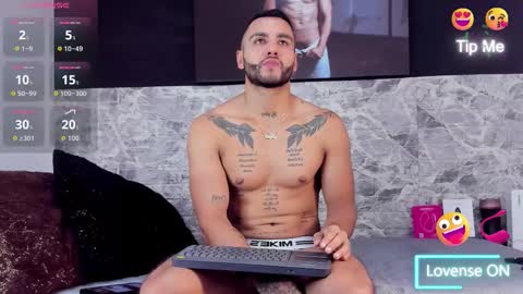 Snapshot of danny_wilson1 chatting on September 25, 4:39 pm Danny Willson online show from September 25, 4:39 pm