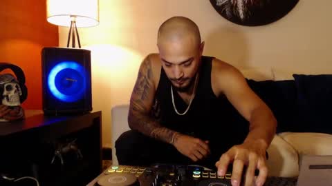 Dante Hell online show from April 12, 1:42 am