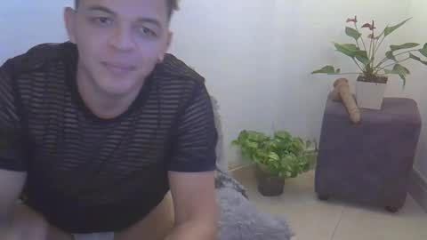 dantebig_22 online show from February 10, 4:06 am