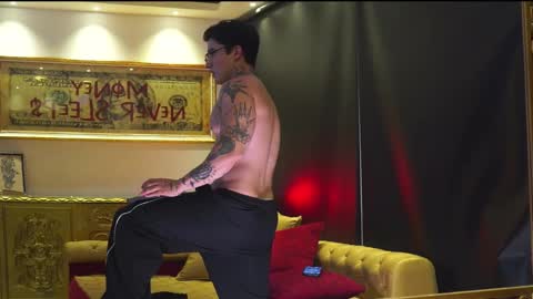 Dante coppola online show from December 18, 12:17 am