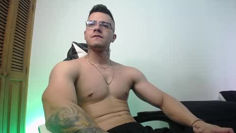 danteread online show from February 18, 8:15 pm