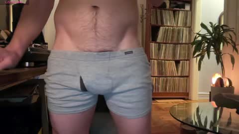 Snapshot of danteslife chatting on January 1, 11:18 pm Dante online show from January 1, 11:18 pm