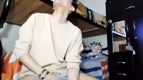 Daniel online show from April 7, 9:26 pm