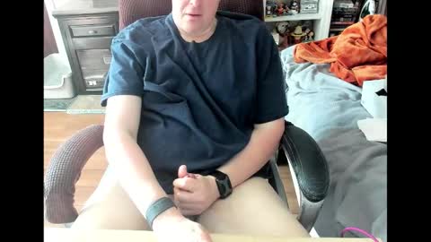 danyul99 online show from February 25, 7:15 pm