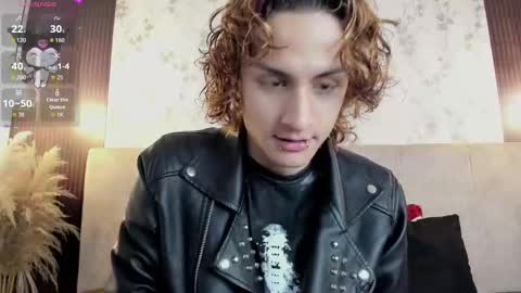 Snapshot of darcycullen chatting on September 15, 11:22 am Darcy online show from September 15, 11:22 am