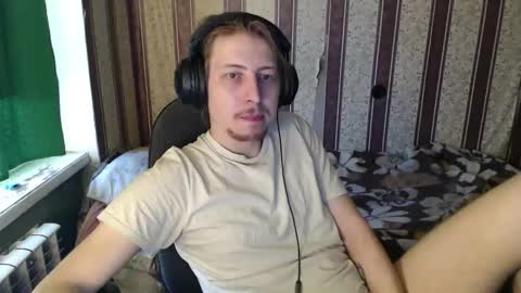 darienlarge online show from October 21, 2:09 pm