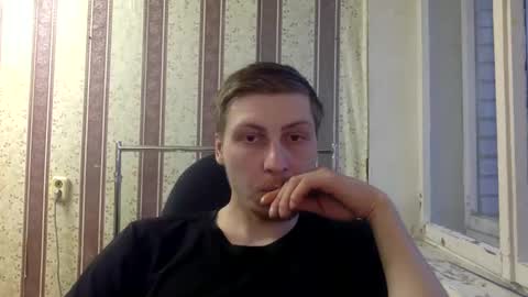 Snapshot of darienlarge chatting on December 2, 1:00 pm darienlarge online show from December 2, 1:00 pm