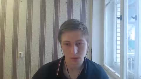 Snapshot of darienlarge chatting on February 13, 12:43 pm darienlarge online show from February 13, 12:43 pm