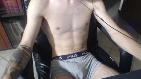 darkitalianguy online show from July 15, 10:05 pm