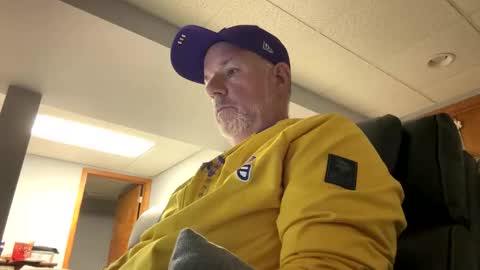 darknite083072 online show from November 16, 6:32 pm