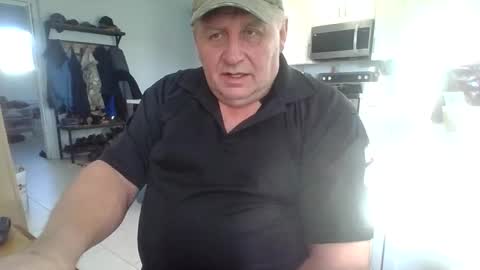 darlago online show from November 24, 4:30 pm