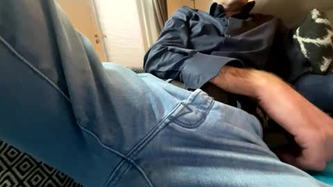 dave76b online show from January 16, 1:25 pm