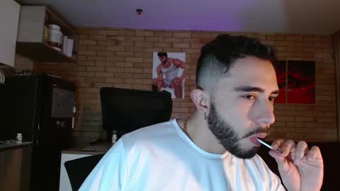 Dave Wolf online show from February 21, 12:22 am