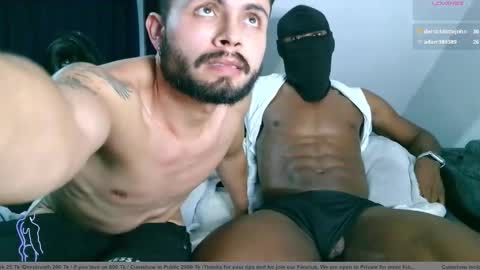 Dave y Salvatore online show from February 6, 8:39 pm