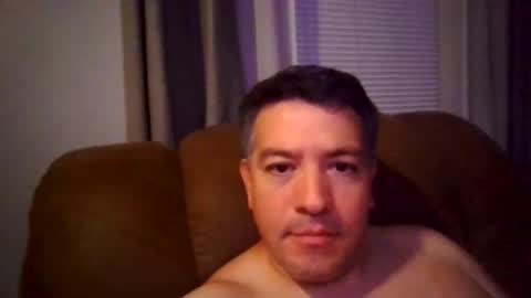 Snapshot of david334422 chatting on October 25, 3:19 am david334422 online show from October 25, 3:19 am