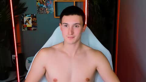 Snapshot of david__diamond chatting on September 21, 4:51 pm David online show from September 21, 4:51 pm