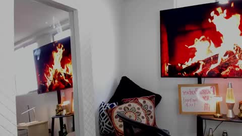 Hey im David that loves to explore and speak their fantasies. Very open talktative and nice. Feel free to chat with me online show from January 12, 12:44 pm