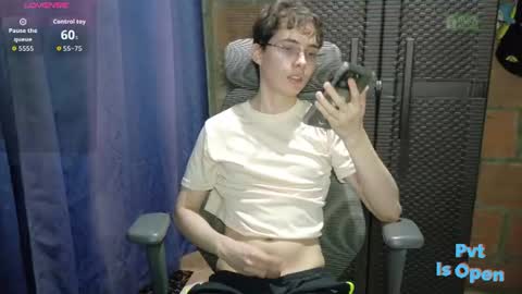ProgrammerBoy online show from July 30, 5:45 pm