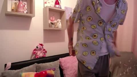 David Lucky 13  online show from February 22, 2:02 am