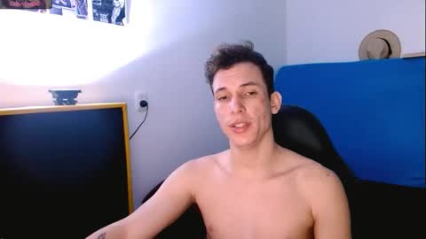 davidsalazar33 online show from March 12, 6:26 pm