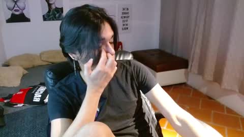 davoxer online show from October 8, 4:17 am