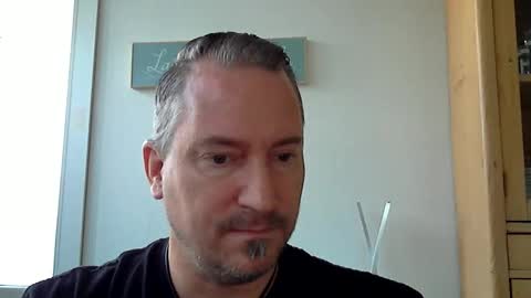 daytrader77 online show from June 8, 9:43 am
