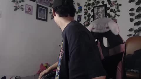 dazzayy online show from December 31, 10:56 pm