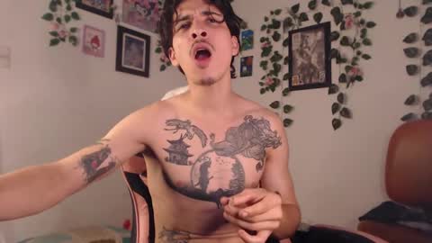 dazzayy online show from December 29, 11:50 pm