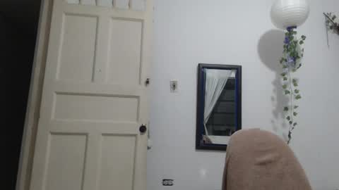 dazzayy online show from April 28, 2:27 am