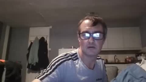 Snapshot of dazzill chatting on October 18, 6:35 pm Dazzill online show from October 18, 6:35 pm