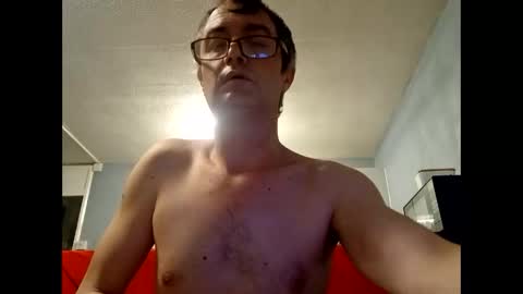Snapshot of dazzill chatting on February 5, 7:31 pm Dazzill online show from February 5, 7:31 pm