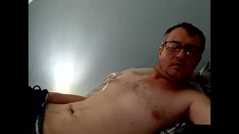 Snapshot of dazzill chatting on December 5, 9:28 pm Dazzill online show from December 5, 9:28 pm