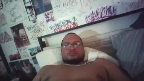 dbeamon92 online show from May 12, 4:48 pm