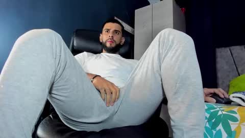 dcollins_ online show from November 12, 1:55 am