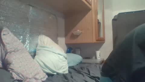 deafguyproud69 online show from October 5, 6:34 pm