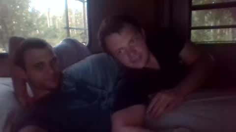 deafguyproud69 online show from September 19, 1:55 pm