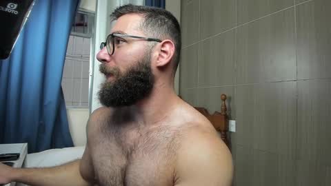 Snapshot of deanlek chatting on January 30, 8:42 pm Dean online show from January 30, 8:42 pm