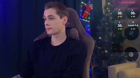 Samuel online show from December 4, 6:26 pm