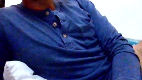 Snapshot of deepak4ualways chatting on March 2, 12:14 pm sandy4umylove2014 online show from March 2, 12:14 pm