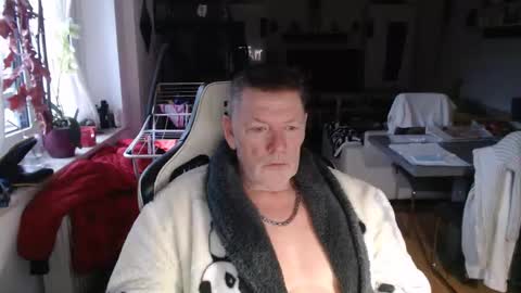 deinprinz2312 online show from February 22, 6:48 am