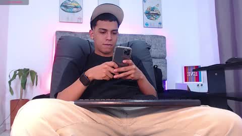 Deivid online show from December 16, 2:40 am