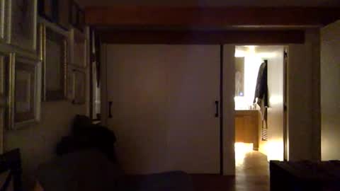 Hermes online show from October 28, 6:10 pm