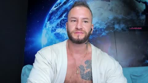 Delessandro online show from April 5, 1:57 am