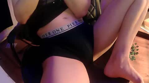 Delight  19 online show from March 2, 8:05 pm